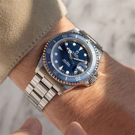 fratello tudor submariner history.